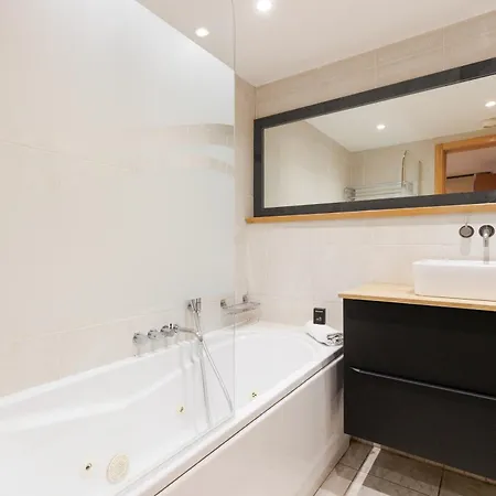 Apartment Pavillon Riviera Yourhosthelper